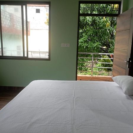 Crescent Moon Homestay Rishīkesh Exterior foto