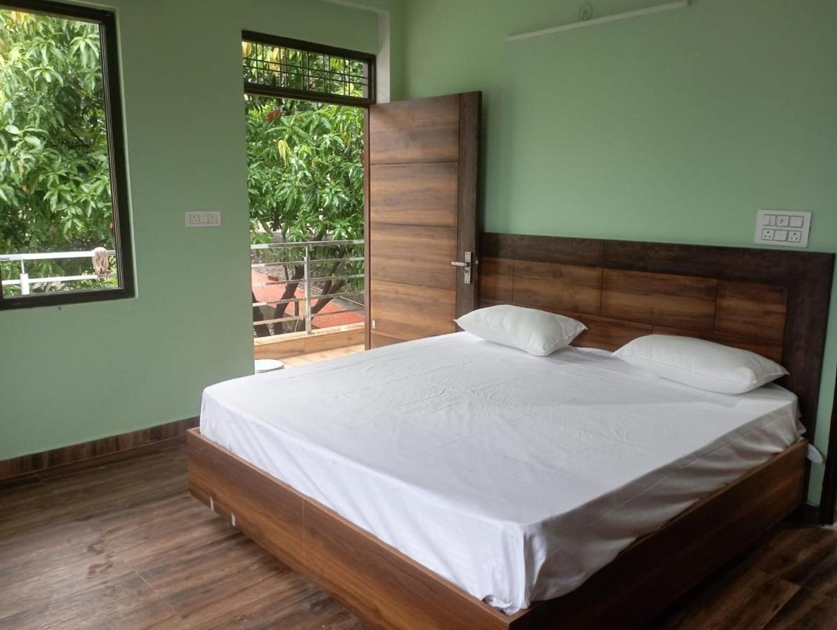 Crescent Moon Homestay Rishīkesh Exterior foto