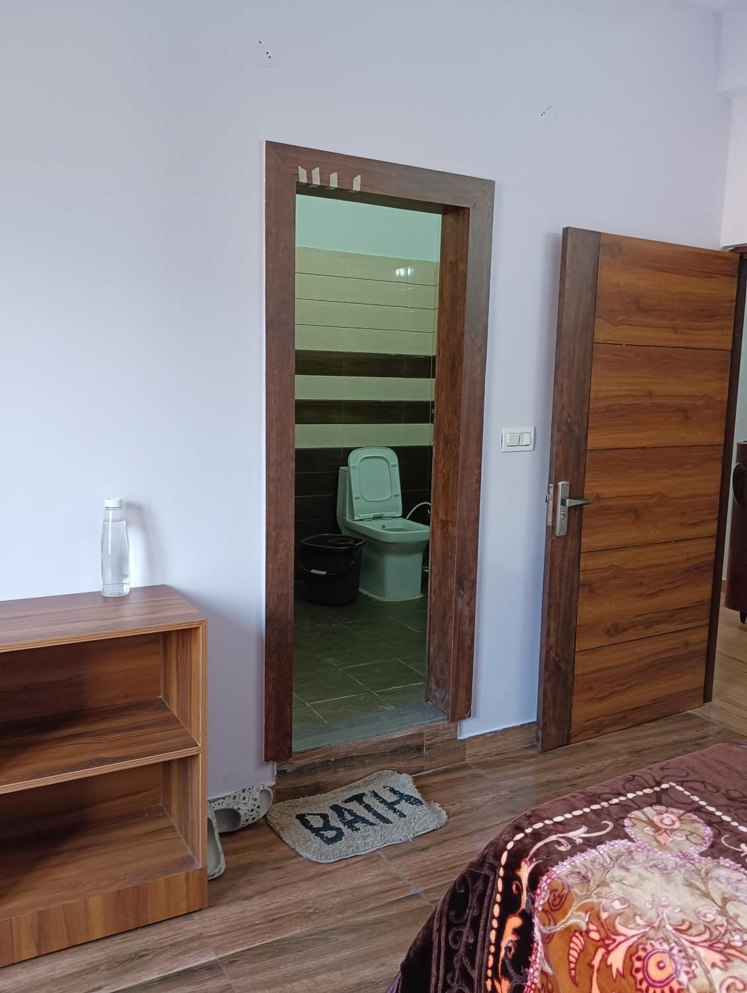 Crescent Moon Homestay Rishīkesh Exterior foto